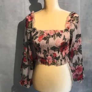 ❤️Crop top.  342J